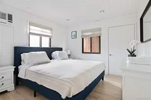 26 Duneway Ave, Seaview, NY 11770 - Photo 16