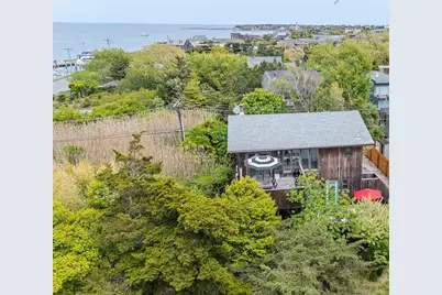 26 Duneway Avenue, Seaview, NY 11770 - Photo 2