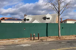 264-01 82nd Ave, Glen Oaks, NY 11004 - Photo 1