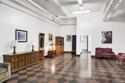 4784 Boston Post Road #B45, Pelham, NY 10803 - Photo 16