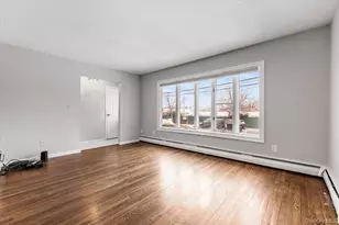 3620 Tuscala St, Seaford, NY 11783 - Photo 6