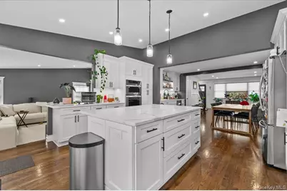 85 Joline Road, Port Jefferson Station, NY 11776 - Photo 10