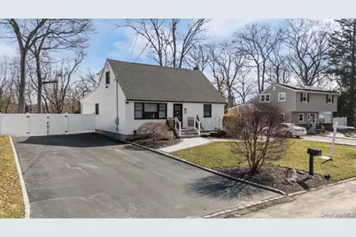 85 Joline Road, Port Jefferson Station, NY 11776 - Photo 2