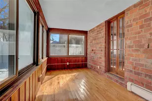 54 Surrey Ln, Hempstead, NY 11550 - Photo 16