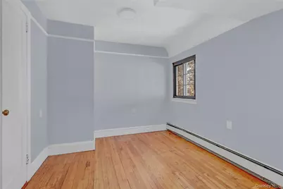 54 Surrey Lane, Hempstead, NY 11550 - Photo 24