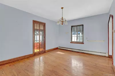 54 Surrey Lane, Hempstead, NY 11550 - Photo 10