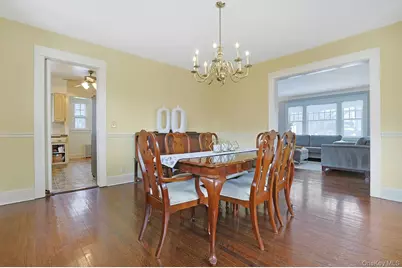 22 Dearborn Street, New Rochelle, NY 10801 - Photo 14
