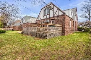 112 New Hyde Park Rd, Garden City, NY 11530 - Photo 30