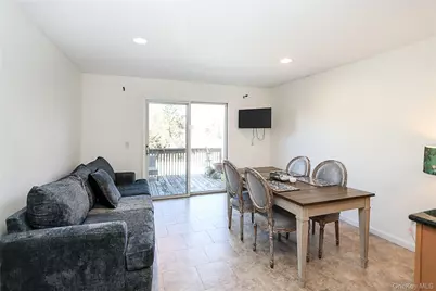 54 Landing Road, Glen Cove, NY 11542 - Photo 16