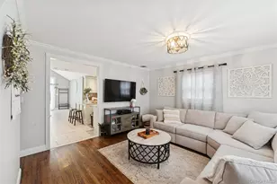 1066 Merillon Ave, Westbury, NY 11590 - Photo 4