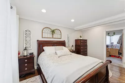 1066 Merillon Avenue, Westbury, NY 11590 - Photo 12