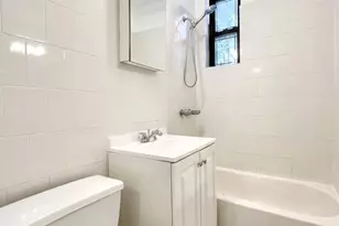 21-28 35th St, Astoria, NY 11105 - Photo 14