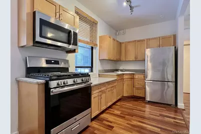 21-28 35 Street #1G, Astoria, NY 11105 - Photo 4