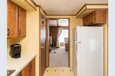 74 Hidden Brook Drive, Hyde Park, NY 12538 - Photo 14