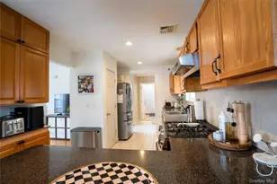 141 Burhans Ave, Yonkers, NY 10701 - Photo 6