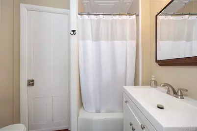 12 Hanscom Avenue, Poughkeepsie, NY 12601 - Photo 14