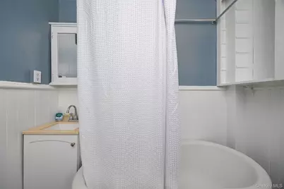 12 Hanscom Avenue, Poughkeepsie, NY 12601 - Photo 22