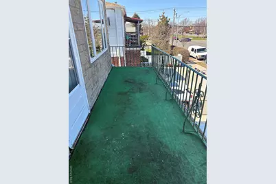 514 E Park Avenue #UPPER, Long Beach, NY 11561 - Photo 2