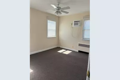514 E Park Avenue #UPPER, Long Beach, NY 11561 - Photo 10