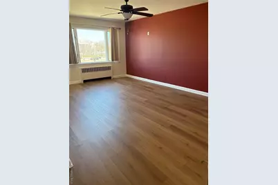 514 E Park Avenue #UPPER, Long Beach, NY 11561 - Photo 8