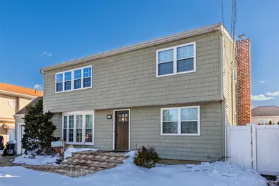 272 N Delaware Avenue, Massapequa, NY 11758 - Photo 22