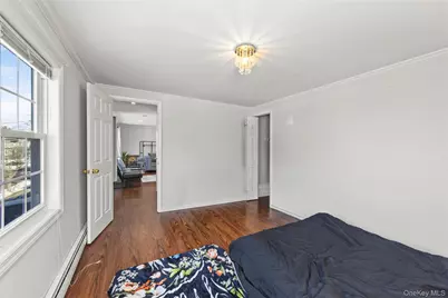 272 N Delaware Avenue, Massapequa, NY 11758 - Photo 18