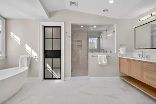 506 Shore Acres Dr, Mamaroneck, NY 10543 - Photo 18