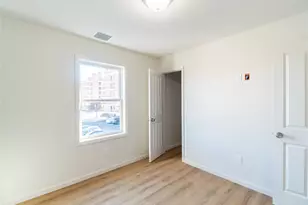 306 S Regent St, Port Chester, NY 10573 - Photo 12