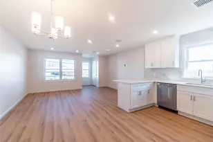 306 S Regent St, Port Chester, NY 10573 - Photo 8