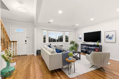 225 Willets Lane, Jericho, NY 11753 - Photo 6