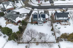 225 Willets Ln, Jericho, NY 11753 - Photo 40