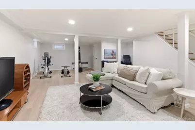 225 Willets Lane, Jericho, NY 11753 - Photo 28