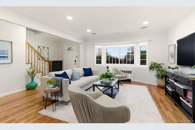 225 Willets Lane, Jericho, NY 11753 - Photo 8