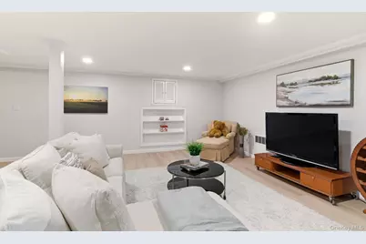 225 Willets Lane, Jericho, NY 11753 - Photo 30