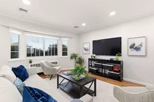 225 Willets Ln, Jericho, NY 11753 - Photo 4