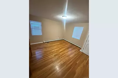 396 Chestnut Avenue, East Meadow, NY 11554 - Photo 12