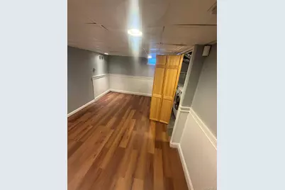 396 Chestnut Avenue, East Meadow, NY 11554 - Photo 8