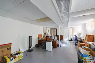 81-24 167th St, Jamaica, NY 11432 - Photo 18