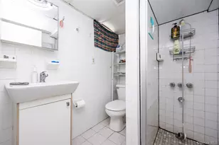 81-24 167th St, Jamaica, NY 11432 - Photo 20