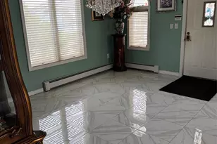 729 S 9th St, Lindenhurst, NY 11757 - Photo 4