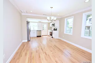 7600 Main Road, East Marion, NY 11939 - Photo 18
