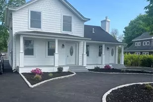 7600 Main Rd, East Marion, NY 11939 - Photo 2