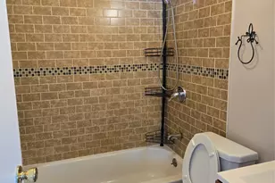 7 Boulder, Coram, NY 11727 - Photo 18