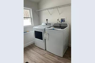 70 Crestwood Drive, Shirley, NY 11967 - Photo 8