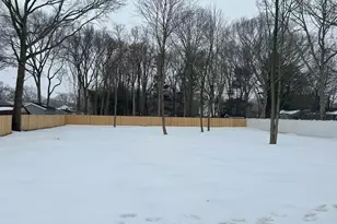 70 Crestwood Dr, Shirley, NY 11967 - Photo 24