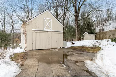 277 Old Post Road, Bedford, NY 10506 - Photo 8