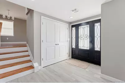 149 Delaware Avenue, Bay Shore, NY 11706 - Photo 4