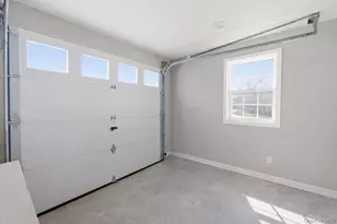 149 Delaware Ave, Bay Shore, NY 11706 - Photo 18