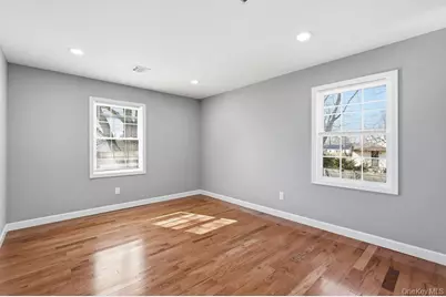 149 Delaware Avenue, Bay Shore, NY 11706 - Photo 10