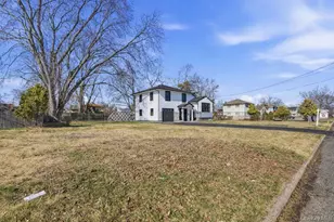 149 Delaware Ave, Bay Shore, NY 11706 - Photo 20